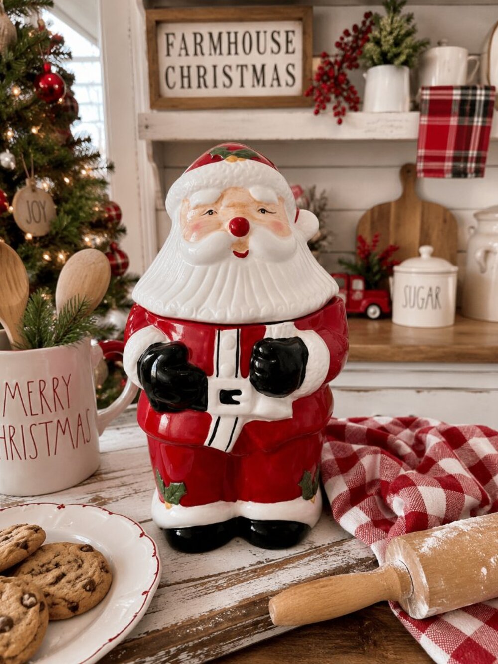 Classic Red Santa Ceramic Cookie Jar - Holiday Home Decor